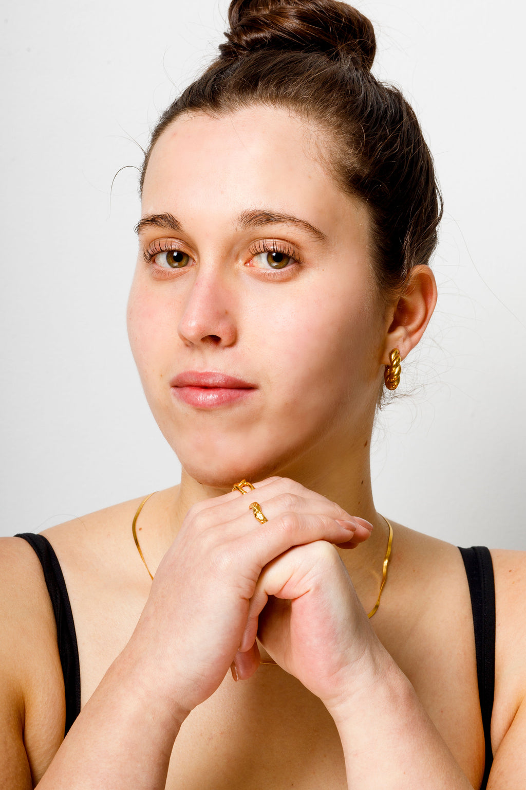 Twist hoops